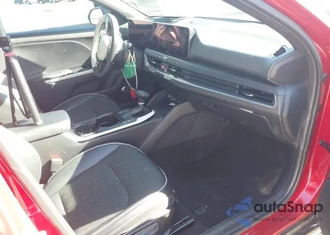 2025 Kia K4 Gt-Line из США, поврежденный, VIN 3KPFW4DE6SE037442